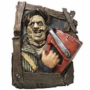 Texas Chainsaw Massacre Leatherface Wallbreaker